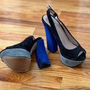 Vince Camuto color-blocked platform heels, size 4